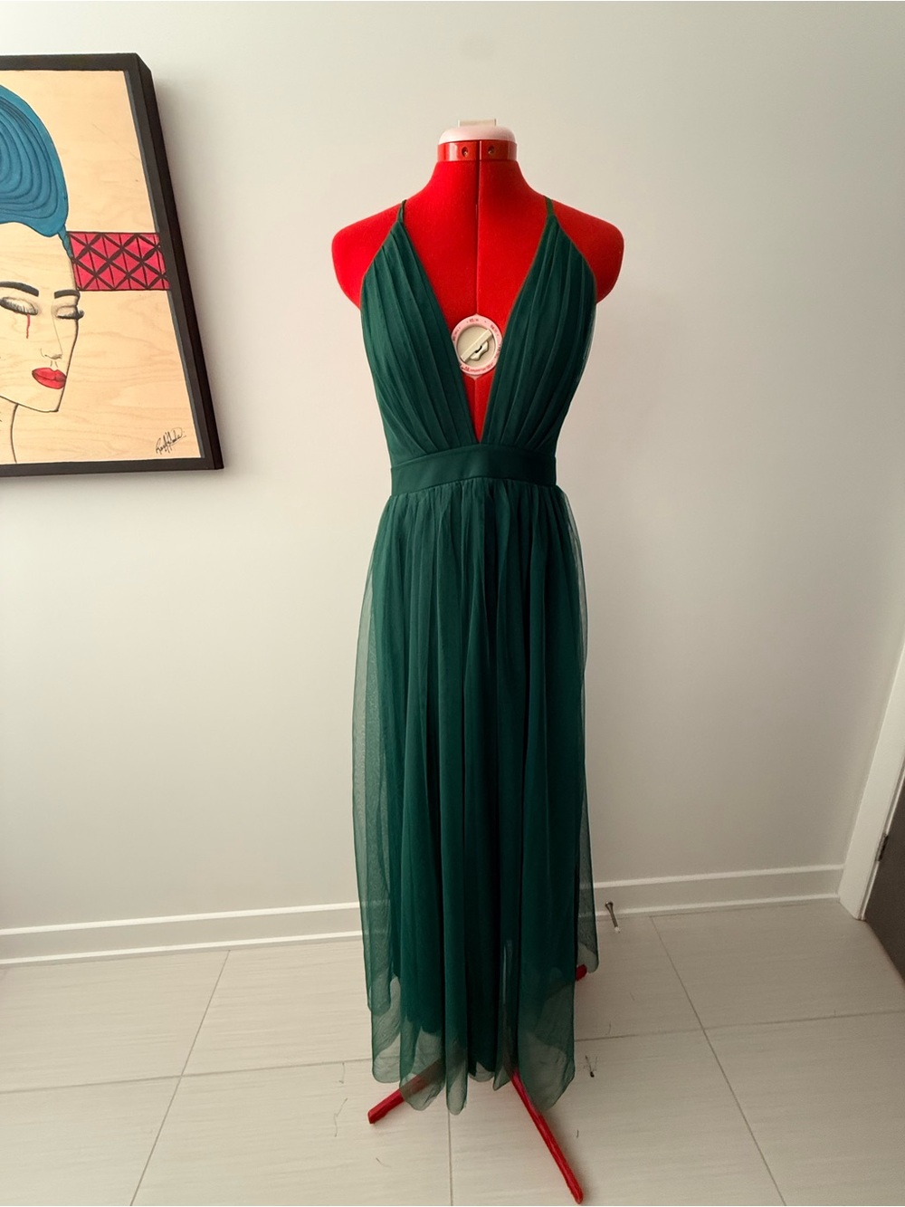 Elegant Deep Green Halter Maxi Dress